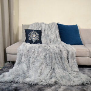 Frazada de pelo alto con reverso aborregado